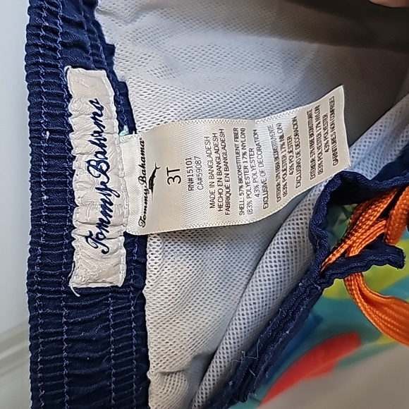 Tommy Bahama Swim Trunks With Tropical Flowers and Tucans Kids Size 3T EUC - Picture 4 of 5